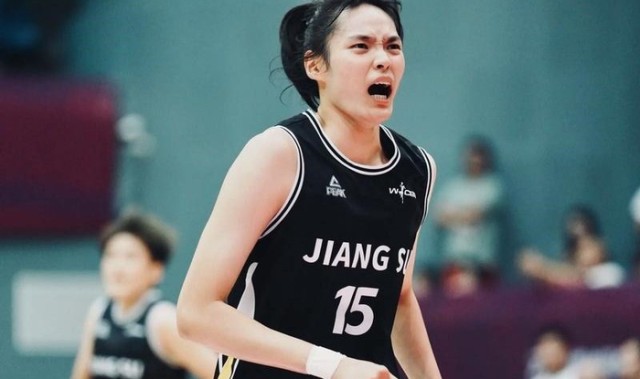 开元棋牌APP-轰17+5力扛坎贝奇！中国女篮26岁2米悍将进化：宫鲁鸣征召她？|许晨妍|三分球|季后赛|中锋|娜塔莎·霍华德_新浪新闻